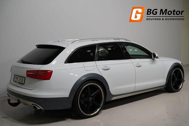 Begagnad Audi A6 Allroad 204 HK (150 kW) 2013 Vit Kombi