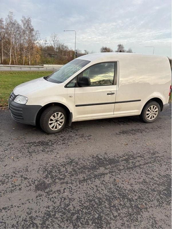 Vit Begagnad 2010 VW Caddy Minibuss | 46 000 kr (Marknadspris) - Bild 1/4