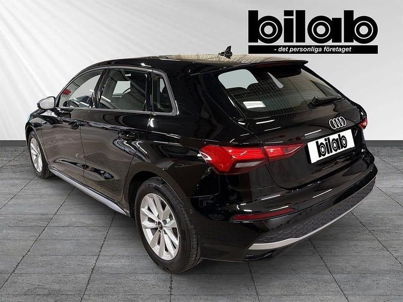 Begagnad Audi A3 Proline 150 HK (110 kW) 2025 Brilliantsvart
