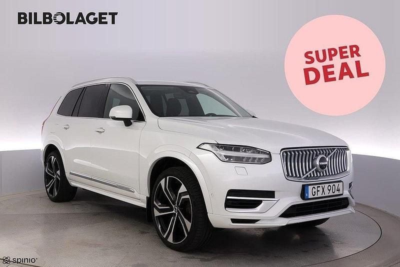 Vit Begagnad 2022 Volvo XC90 Plus SUV | 534 500 kr (Marknadspris) - Bild 1/4