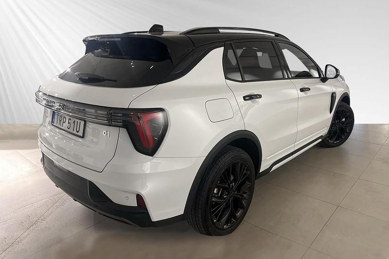 Begagnad Lynk & Co 01 283 HK (208 kW) 2024 Vit SUV