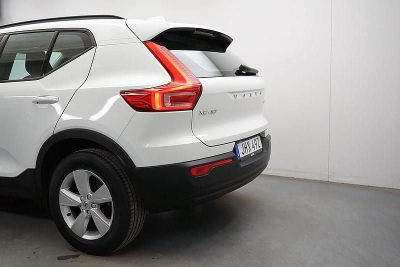 Begagnad Volvo XC40 151 HK (111 kW) 2019 Vit SUV