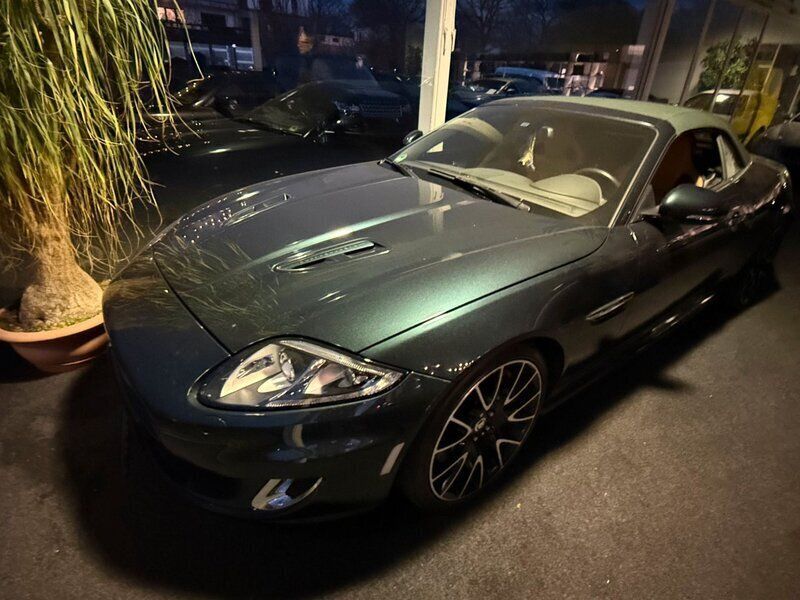 Begagnad 2013 Jaguar XKR Cab | 649 000 kr - Bild 1/4