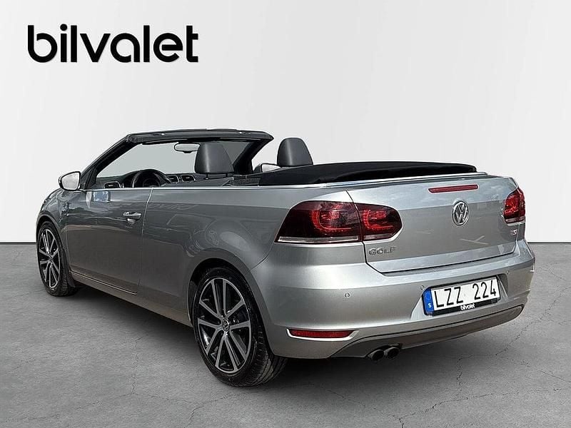 Begagnad VW Golf Cabriolet 160 HK (117 kW) 2011 Silver Cab