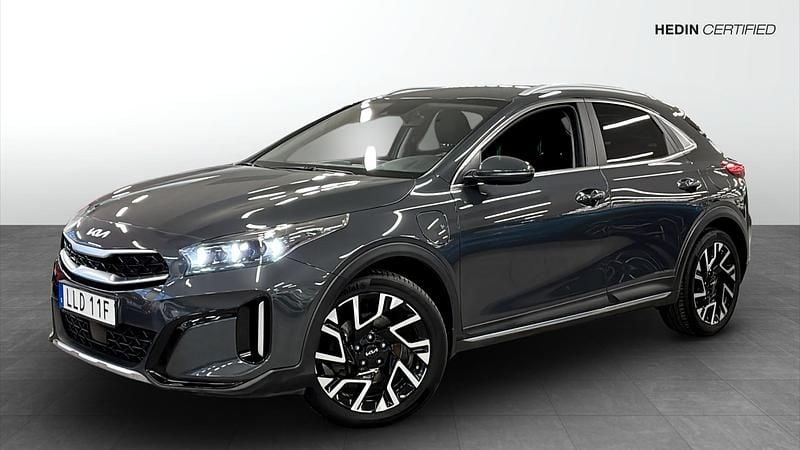 Begagnad Kia XCeed 105 HK (77 kW) 2023 Grå SUV