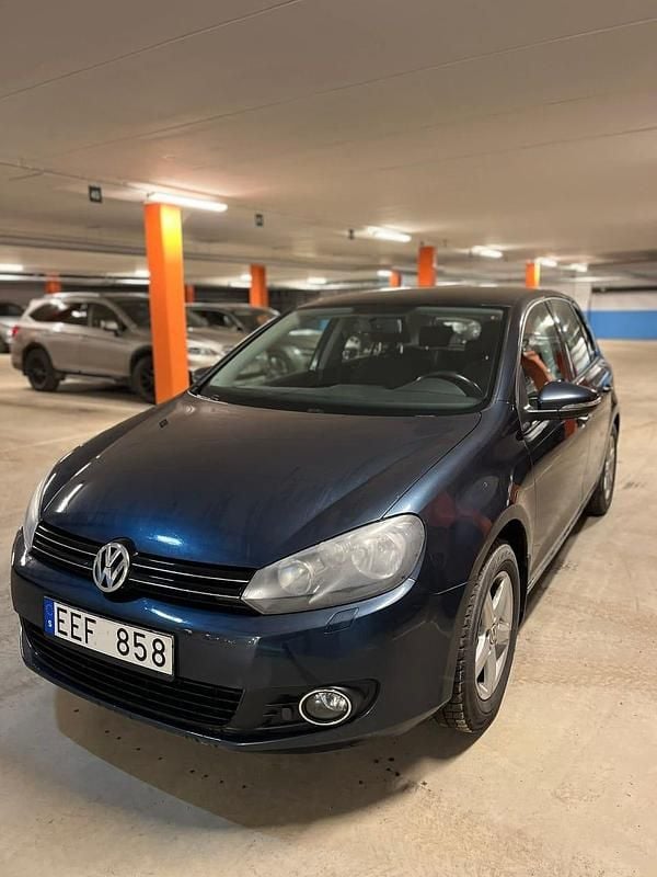 Begagnad VW Golf VII 102 HK (75 kW) 2012