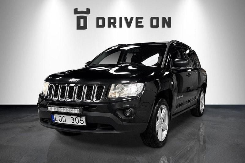 Svart Begagnad 2011 Jeep Compass SUV | 84 900 kr (Lite dyr) - Bild 1/4