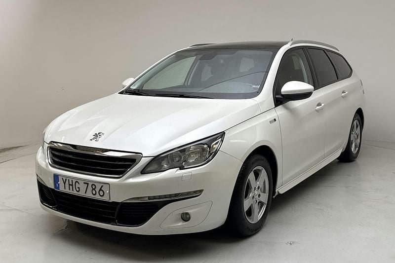 Vit Begagnad 2017 Peugeot 308 SW Kombi | 80 000 kr (Bra pris) - Bild 1/4