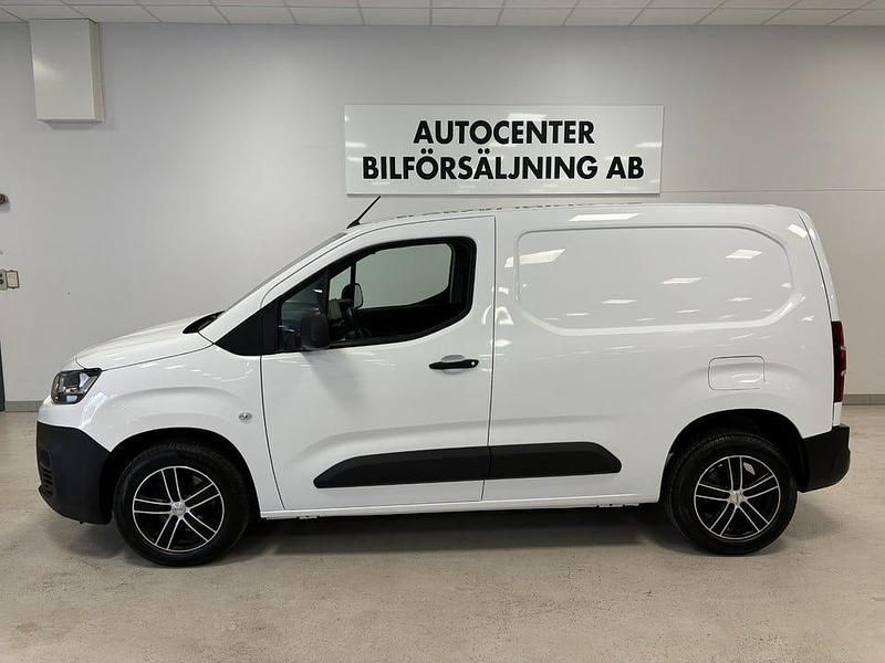 Vit Begagnad 2020 Citroën Berlingo Van | 164 900 kr (Lite dyr) - Bild 1/4