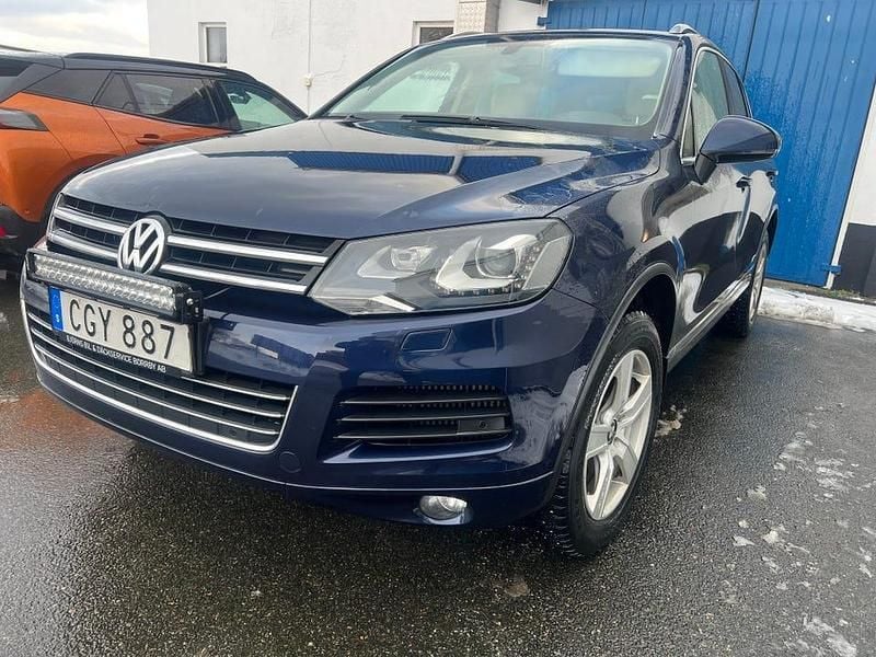 Begagnad 2012 VW Touareg SUV | 132 900 kr (Marknadspris) - Bild 1/4