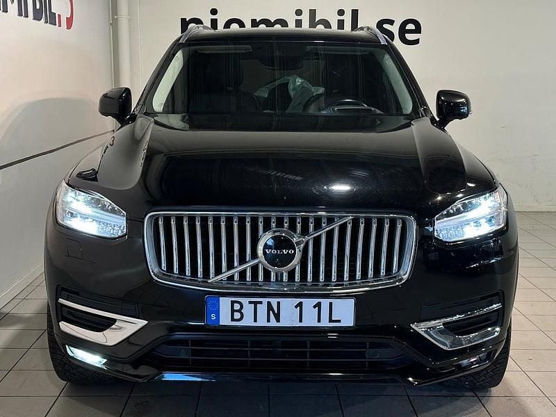 Begagnad Volvo XC90 Inscription 250 HK (183 kW) 2021 Svart SUV