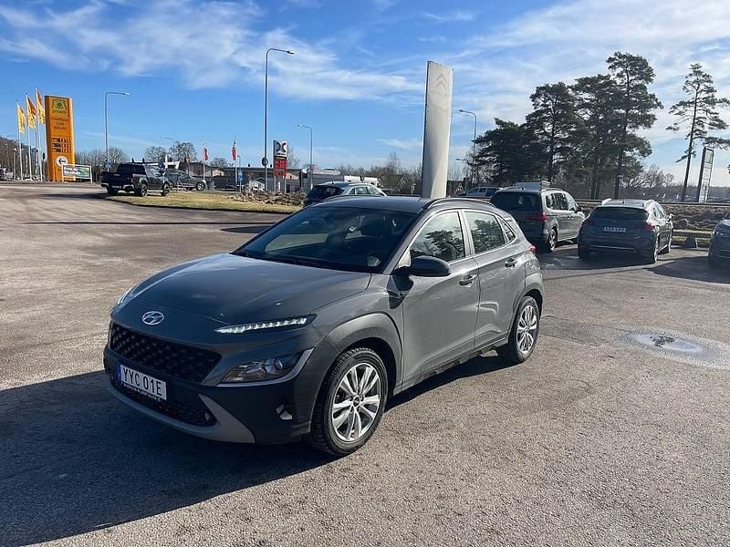 Begagnad Hyundai Kona Essential 141 HK (103 kW) 2021 Grå SUV