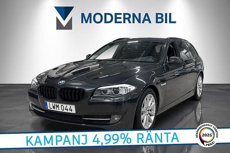 Grå Begagnad 2011 BMW 530 Shadowline Kombi | 139 400 kr (Bra pris) - Bild 1/4