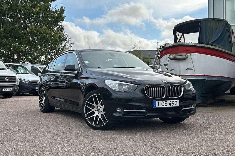 Svart Begagnad 2009 BMW 535 Gran Turismo Halvkombi | 127 900 kr - Bild 1/4