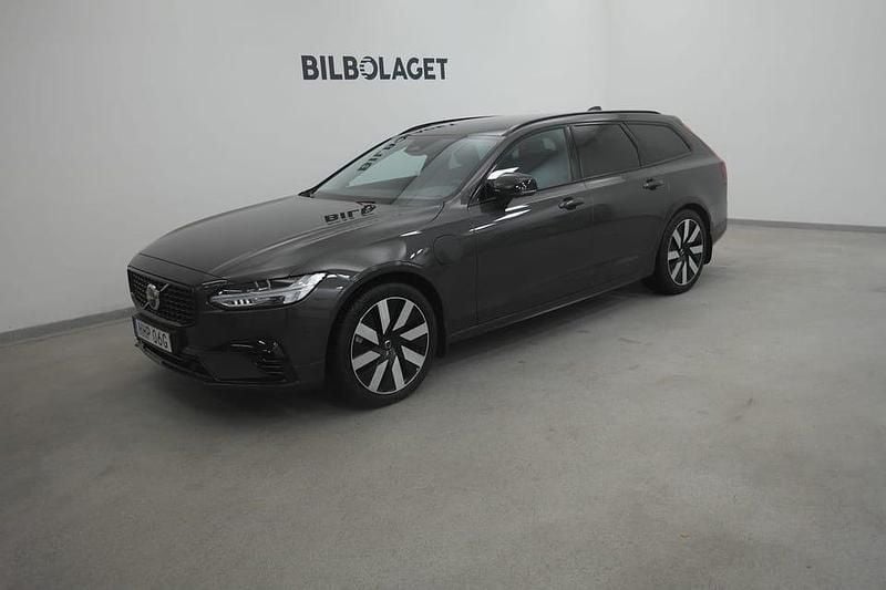 Grå Begagnad 2025 Volvo V90 Plus Kombi | 499 500 kr - Bild 1/4