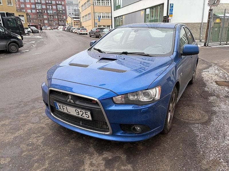 Ljusblå Begagnad 2010 Mitsubishi Lancer Sportback Halvkombi | 98 900 kr - Bild 1/4