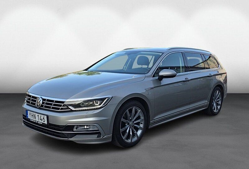 Silver Begagnad 2017 VW Passat GT Kombi | 174 900 kr (Marknadspris) - Bild 1/4