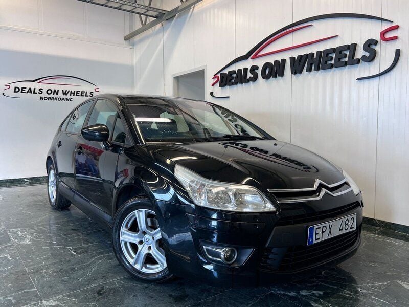 Svart Begagnad 2010 Citroën C4 Halvkombi | 49 900 kr - Bild 1/4