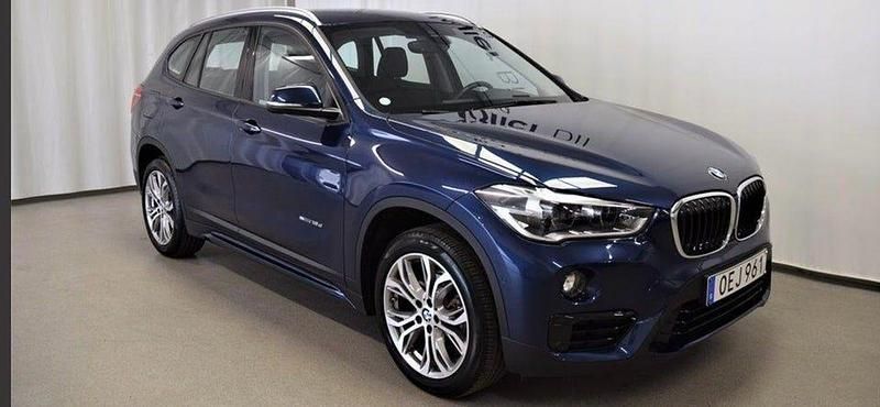 Begagnad 2017 BMW X1 SUV | 159 900 kr (Superpris) - Bild 1/4