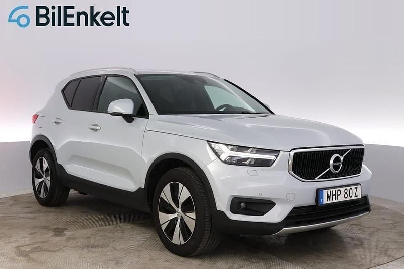 Silver Begagnad 2019 Volvo XC40 SUV | 299 800 kr (Marknadspris) - Bild 1/4