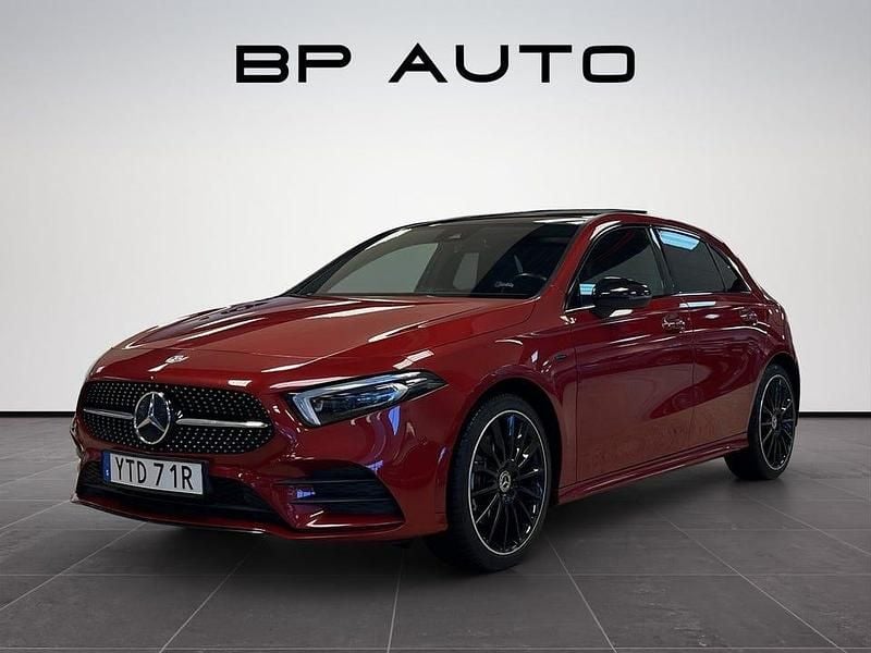 Begagnad Mercedes A250 Premium Plus 218 HK (160 kW) 2020 Röd Halvkombi