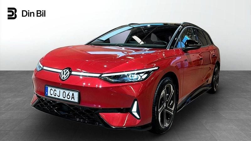 Röd Begagnad 2024 VW ID.7 GTX Sedan | 624 900 kr (Marknadspris) - Bild 1/4