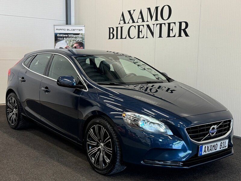 Blå Begagnad 2012 Volvo V40 Summum Kombi | 129 900 kr (Lite dyr) - Bild 1/4