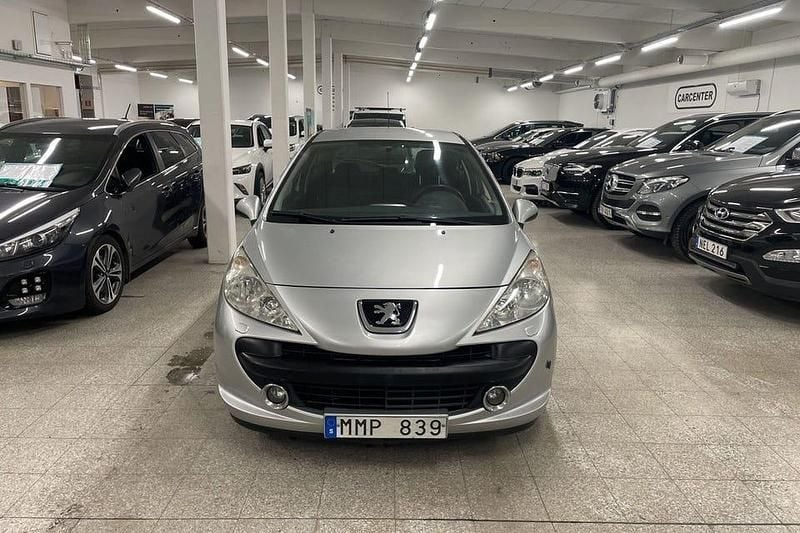 Begagnad Peugeot 207 Sport 109 HK (80 kW) 2007 Ljusgrå Halvkombi