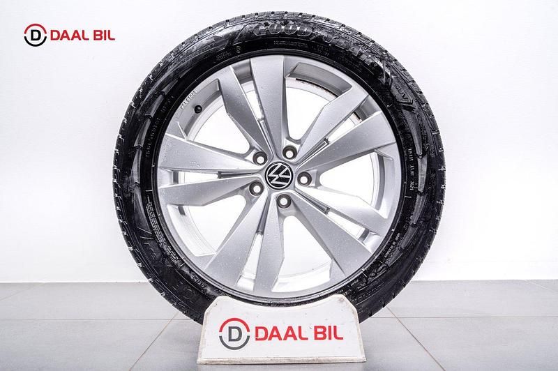 Begagnad VW ID.4 GTX 250 kW (340 HK) 2021 Vit SUV