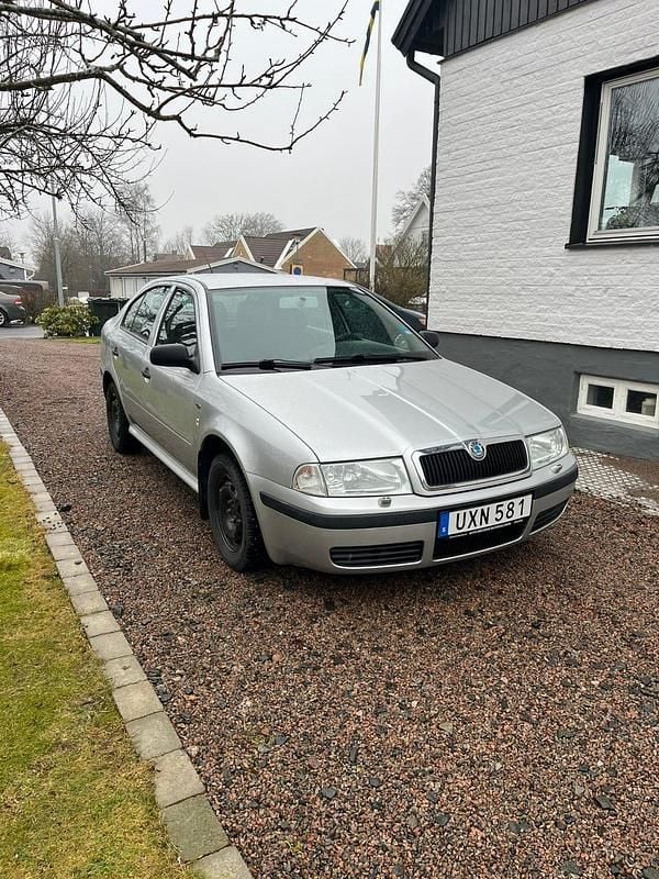 Begagnad Skoda Octavia Tour 102 HK (75 kW) 2004