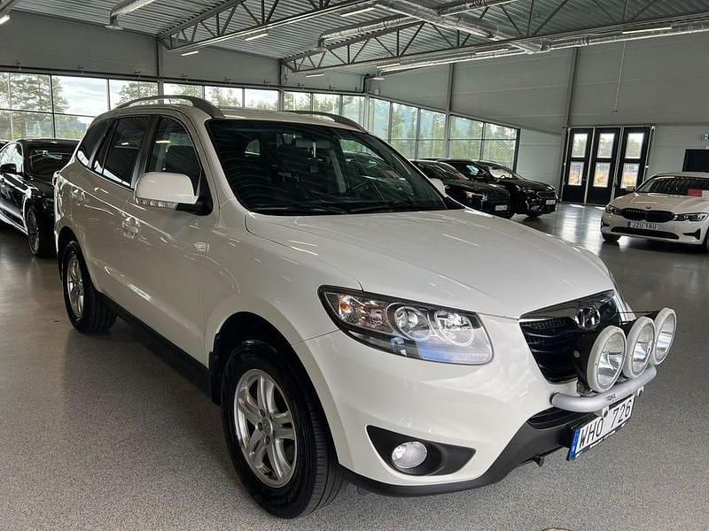 Vit Begagnad 2010 Hyundai Santa Fe SUV | 75 900 kr (Marknadspris) - Bild 1/3