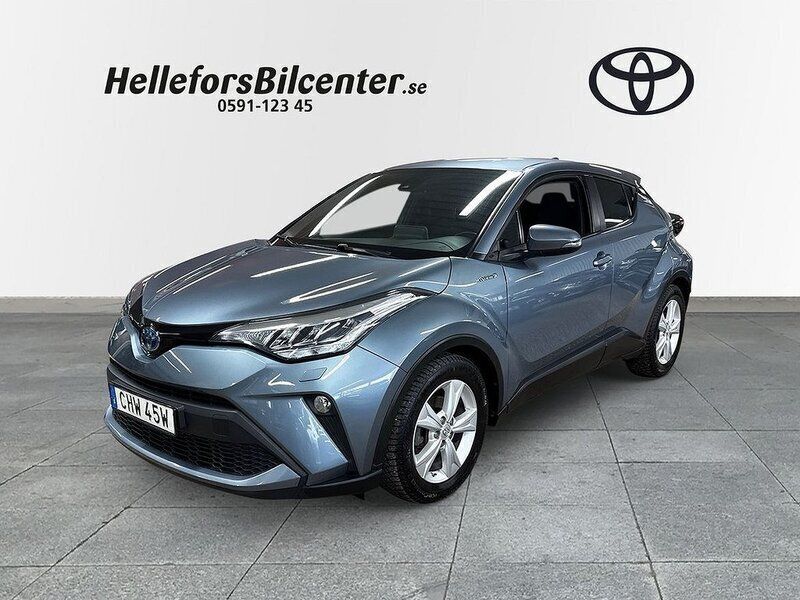 Grå Begagnad 2020 Toyota C-HR Active SUV | 239 500 kr (Marknadspris) - Bild 1/3