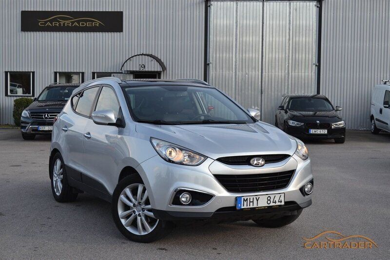 Silver Begagnad 2012 Hyundai ix35 SUV | 77 900 kr (Marknadspris) - Bild 1/4