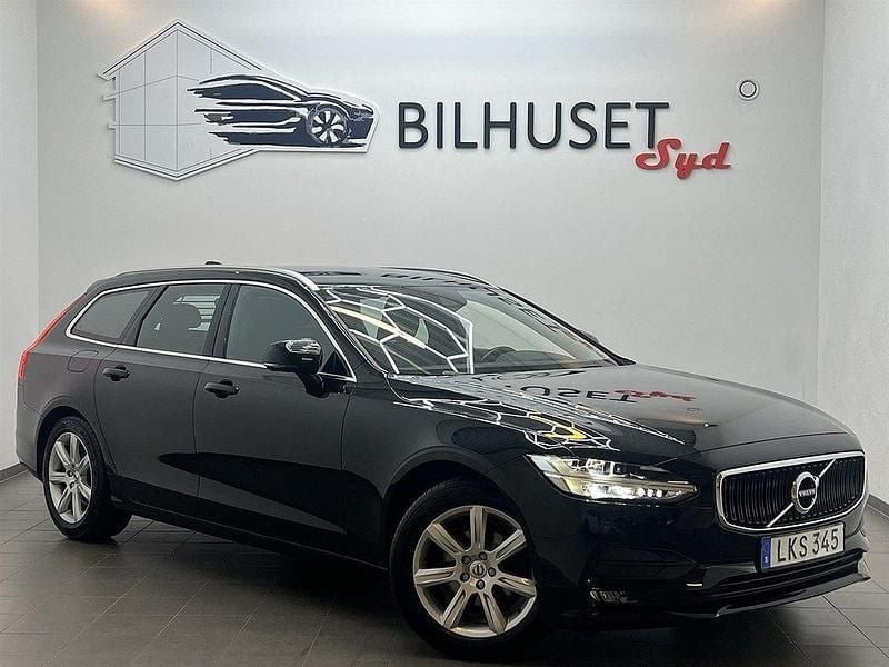 Svart Begagnad 2018 Volvo V90 Momentum Kombi | 258 500 kr (Lite dyr) - Bild 1/4