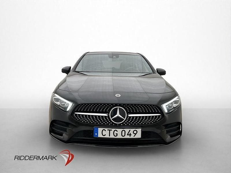 Begagnad Mercedes A250 AMG 160 HK (117 kW) 2021 Svart Halvkombi