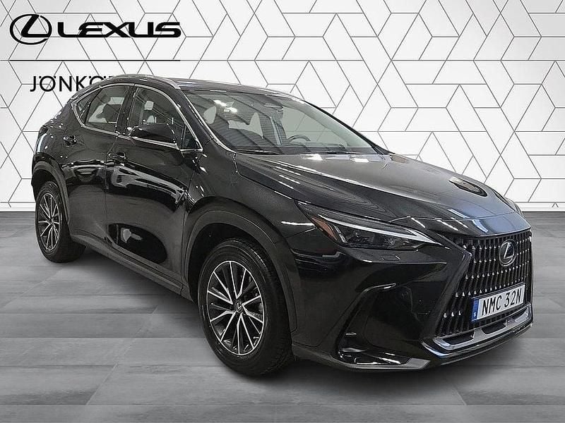 Begagnad Lexus NX350h 245 HK (180 kW) 2022 Svart SUV