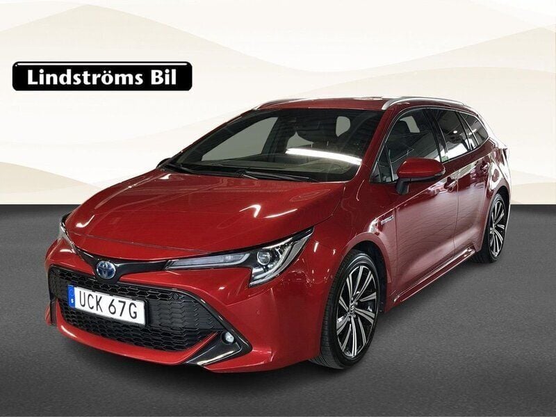 Röd Begagnad 2021 Toyota Corolla Style Kombi | 254 900 kr (Marknadspris) - Bild 1/3