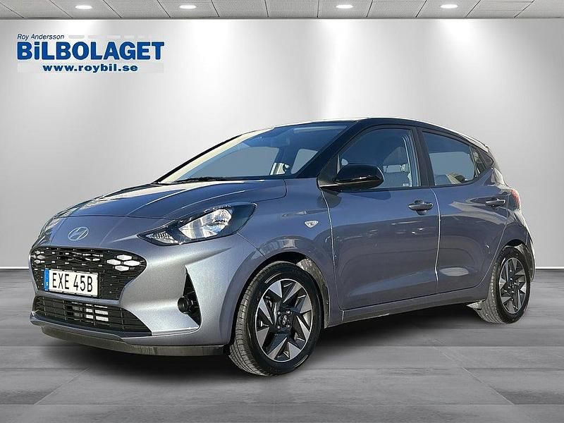 Begagnad Hyundai i10 Essential 67 HK (49 kW) 2023 Okänd Halvkombi