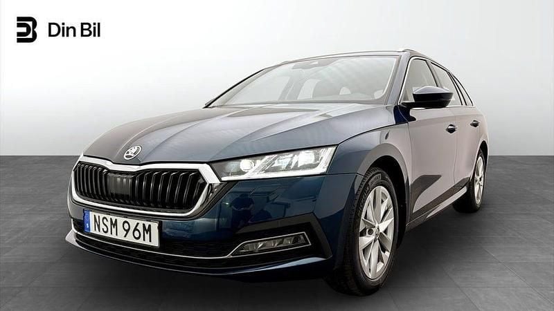 Begagnad Skoda Octavia Style 110 HK (80 kW) 2023 Blå Kombi