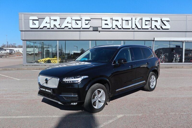Svart Begagnad 2017 Volvo XC90 Inscription SUV | 389 000 kr (Marknadspris) - Bild 1/4