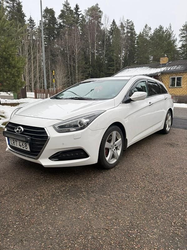Begagnad Hyundai i40 141 HK (103 kW) 2016 Kombi