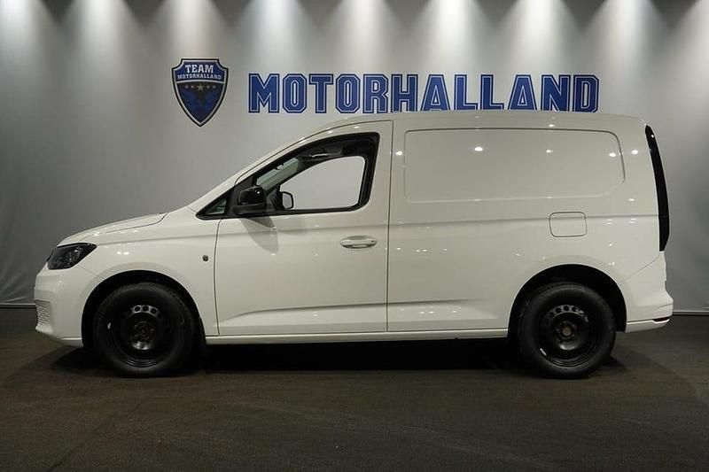 Vit Begagnad 2021 VW Caddy Minibuss | 179 900 kr (Marknadspris) - Bild 1/4