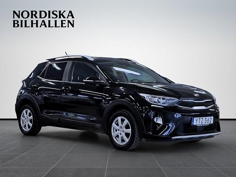 Begagnad Kia Stonic Advance 120 HK (88 kW) 2017 Svart SUV