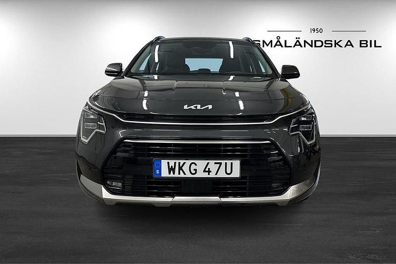 Begagnad Kia Niro 184 HK (135 kW) 2024 Grå SUV
