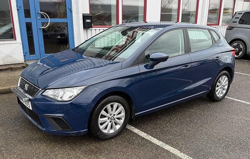 Begagnad Seat Ibiza Style 80 HK (58 kW) 2018 Mediterranean blue Halvkombi