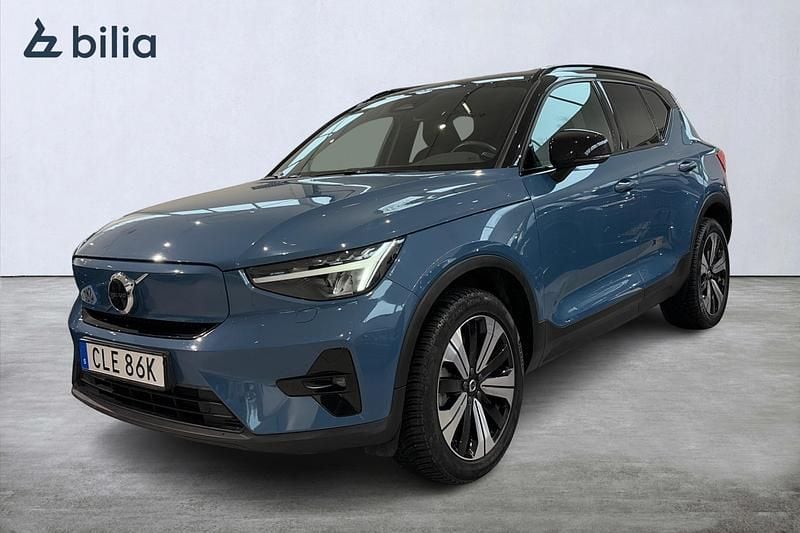 Begagnad Volvo XC40 Single Motor 175 kW (238 HK) 2022 Blå SUV