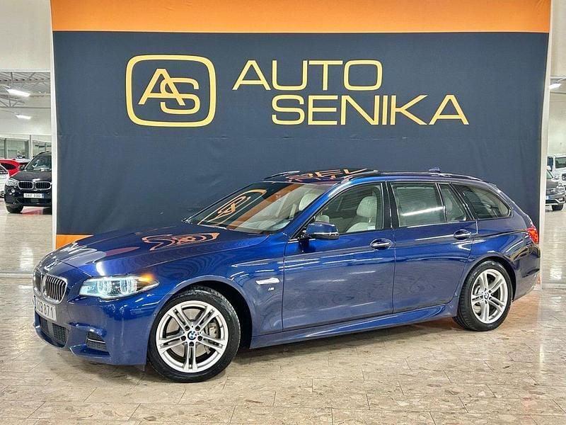 Blå Begagnad 2015 BMW 530 M Sport Kombi | 219 900 kr (Lite dyr) - Bild 1/4