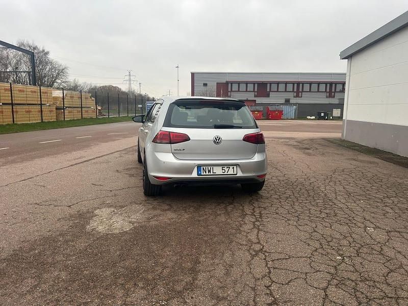 Begagnad VW Golf VII 122 HK (89 kW) 2014