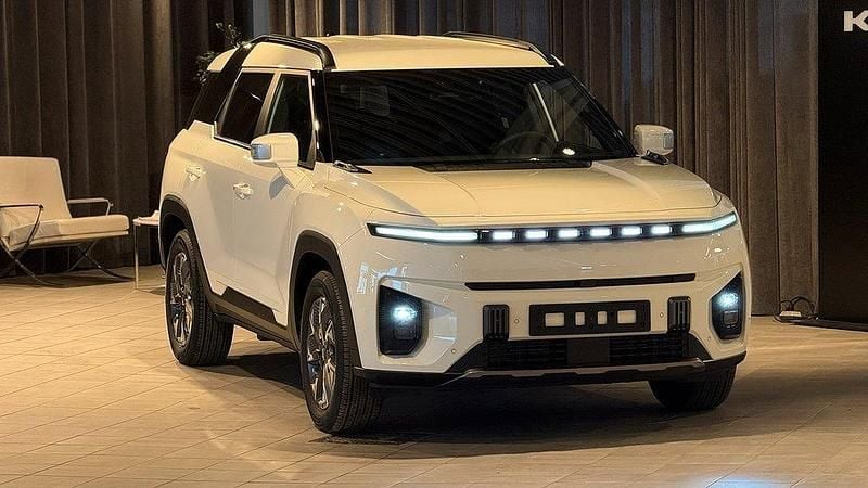 Vit Ny 2025 Ssangyong Torres EVX SUV | 569 900 kr - Bild 1/4