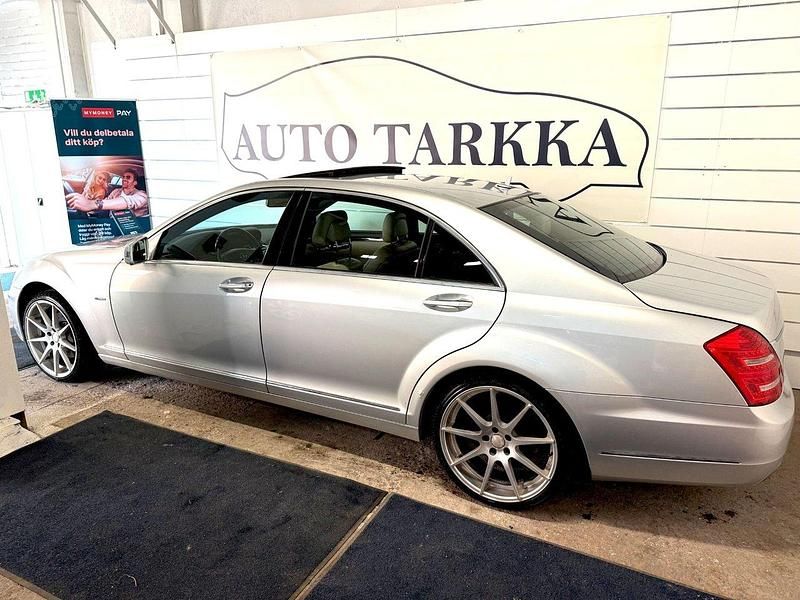Begagnad Mercedes S350 235 HK (172 kW) 2009 Silver Sedan